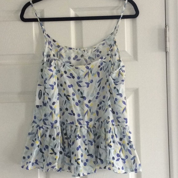 🎉HP🎉Old Navy peplum top - Picture 2 of 6